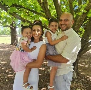 Meet your Posher, Nadia